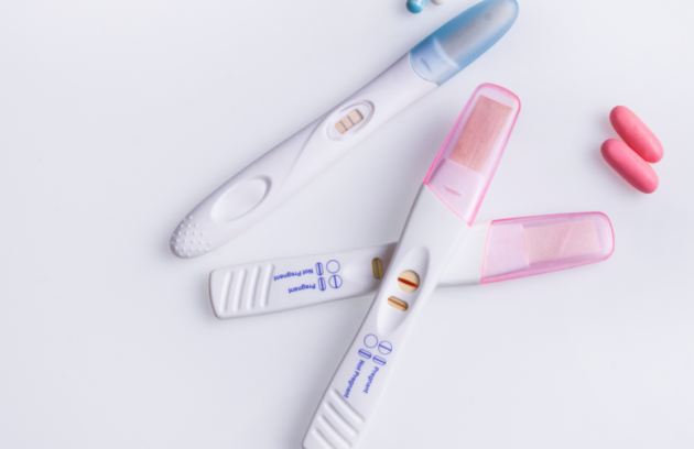 Eczane ve Online Satışta Gebelik Test Kiti Seçerken Nelere Dikkat Etmeli